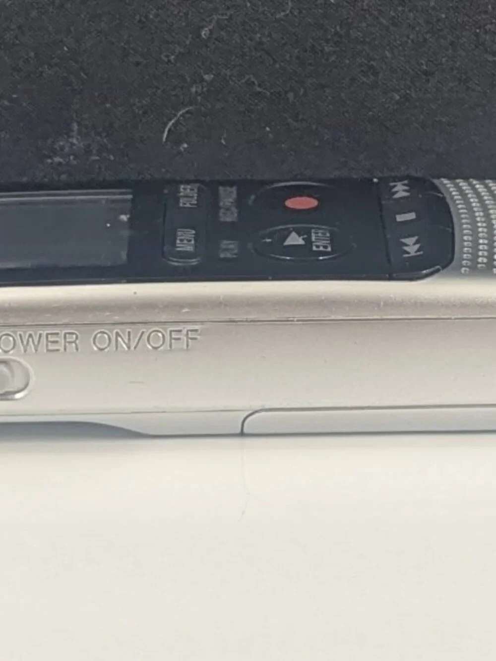 Sony IC Recorder ICD-BX140 4GB Digital Mini Recorder - Tested